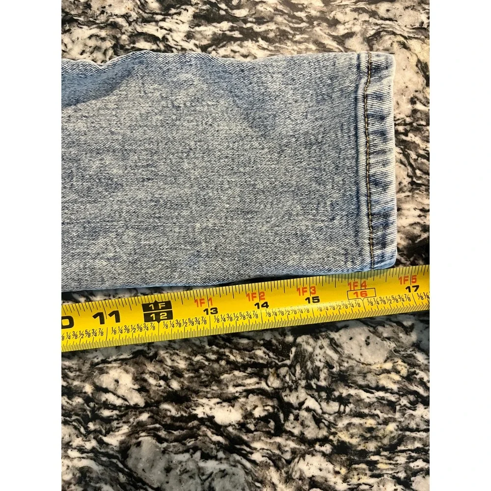 HM‎ Boys Slim Fit Jeans Light Wash Denim Pants Size 5T US 110 EUR